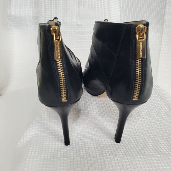 Michael Kors 10 Mavis Strappy Leather Back Logo Zipper Stiletto Pointed Bootie - Picture 4 of 12